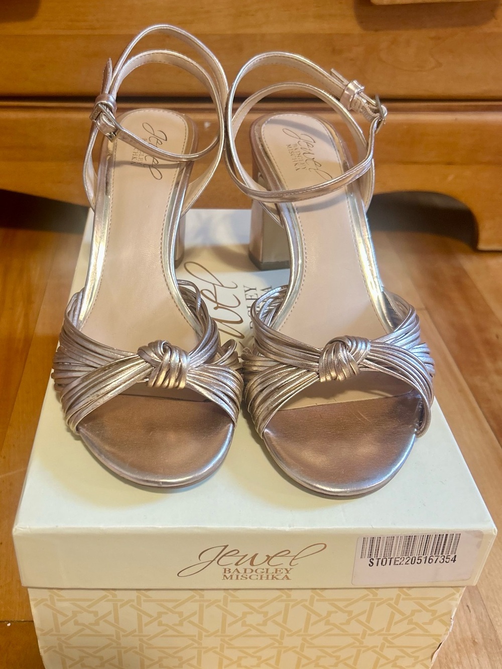 Jewel Badgley Mischka Christen Rose Gold Block Heel Sandal - Size 8.5
